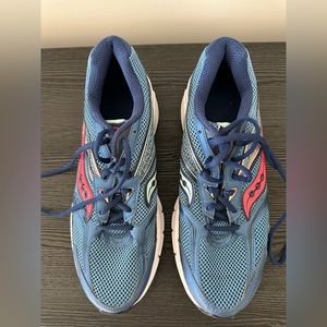 Size 9.5 blue Saucony Cohesion 9 running shoes.
